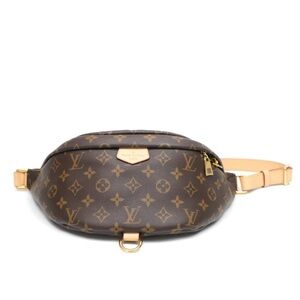 Louis Vuitton Monogram original bum bag